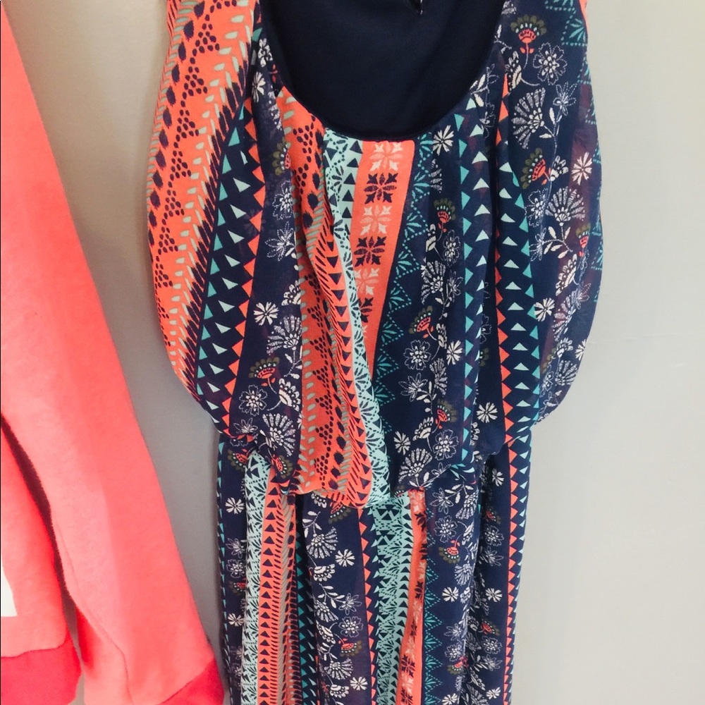 Woman’s romper & VS PINK jacket outfit - Picture 4 of 8